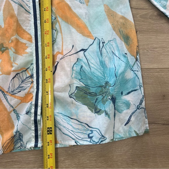 J.H. Collectibles Button Up Shirt Tropical Blue Orange Floral Size Medium - Picture 5 of 8